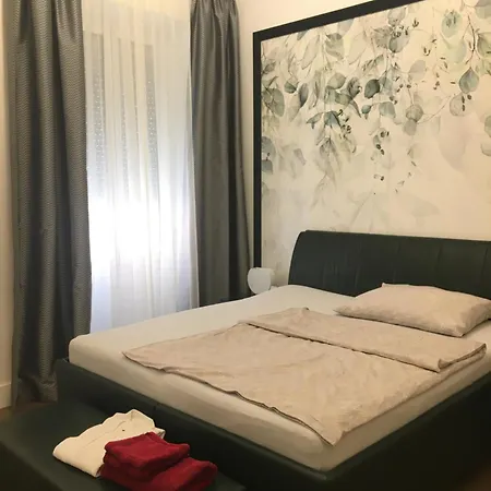 3 Bedrooms Deluxe *